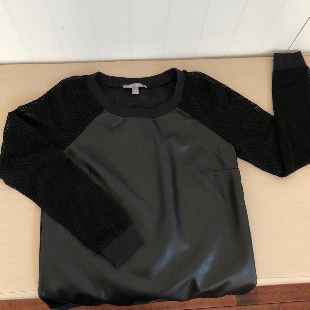 Tinley Road Mash Sleeve Faux Leather pullover XS